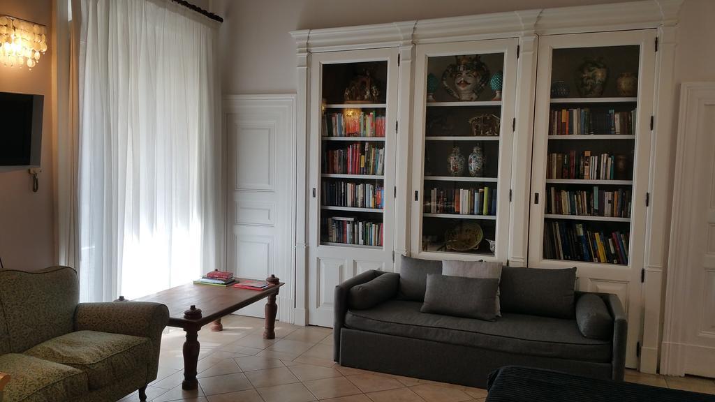 كاتانيا Centro Storico B&B المظهر الخارجي الصورة