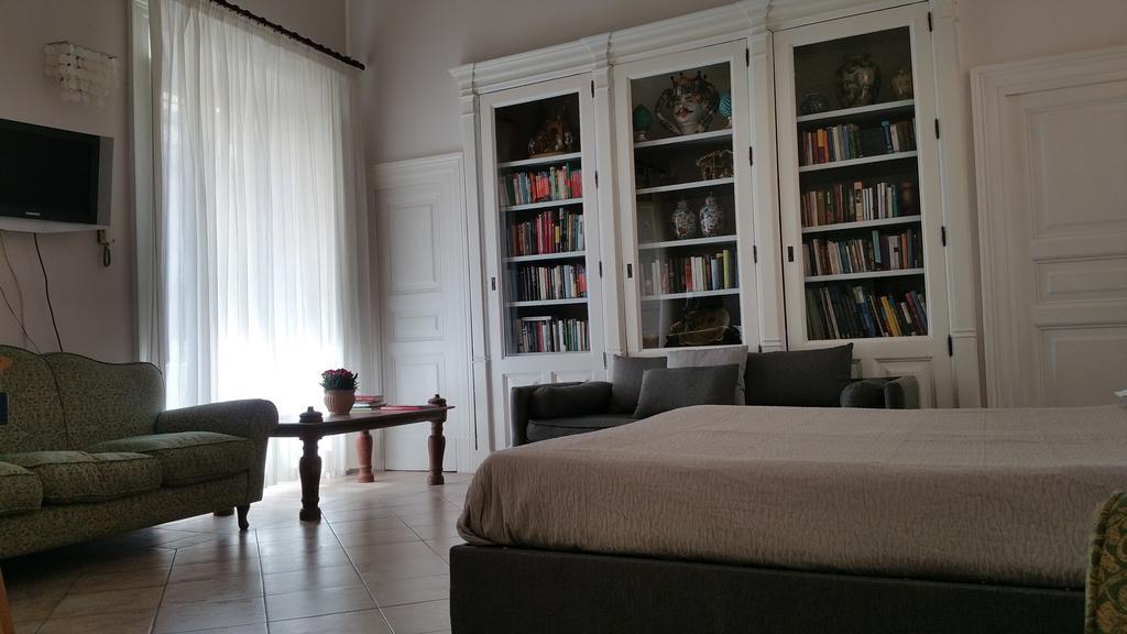 كاتانيا Centro Storico B&B المظهر الخارجي الصورة